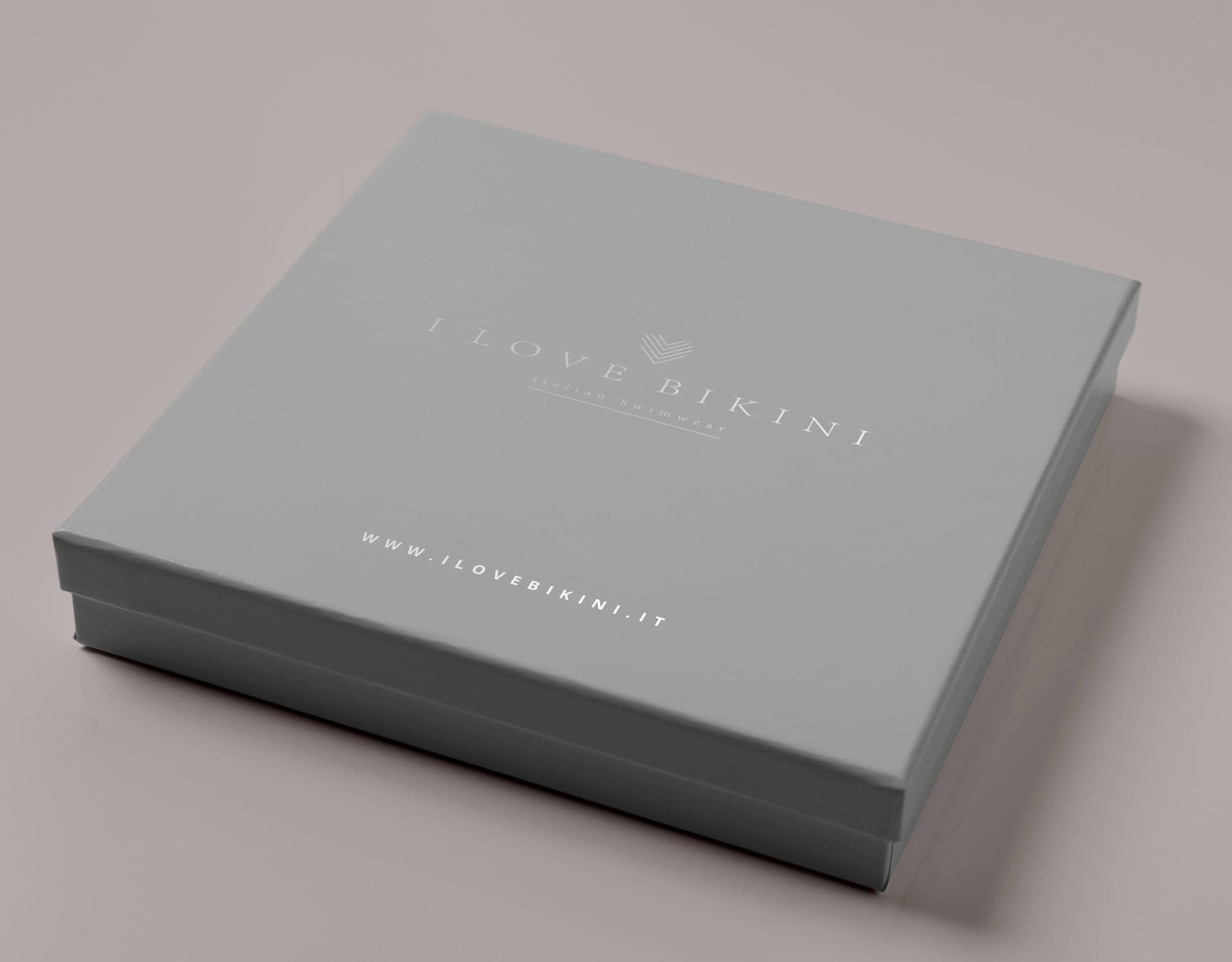 Realizzazione grafica packaging per ecommerce ILOVEBIKINI Beachwear